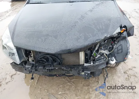 2008 Saturn Astra Xr z USA, uszkodzony, nr VIN W08AT271985115404